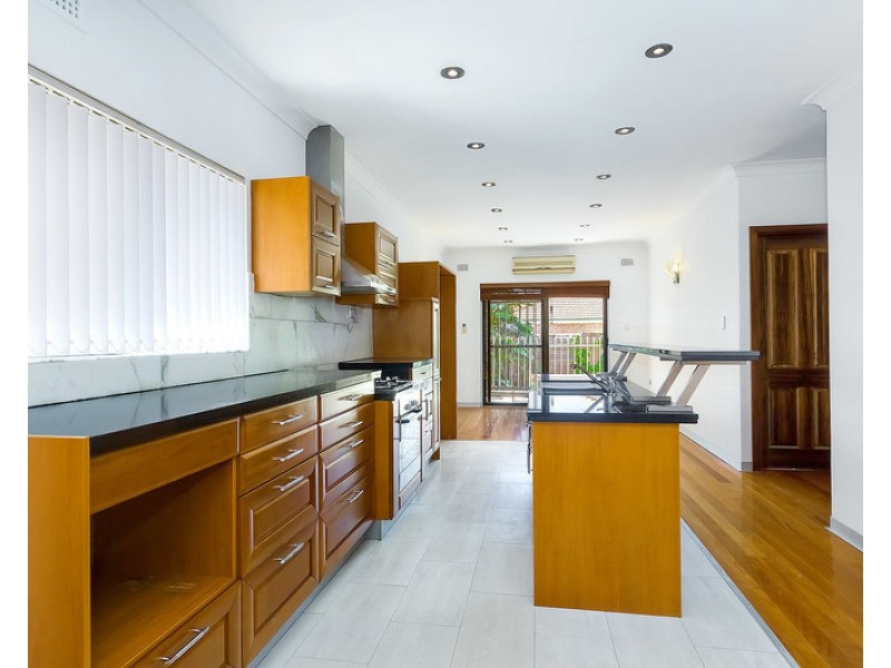 16 Central Avenue, Marrickville NSW 2204