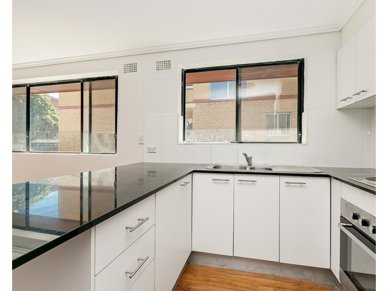 10/30 Glen Street, Marrickville NSW 2204