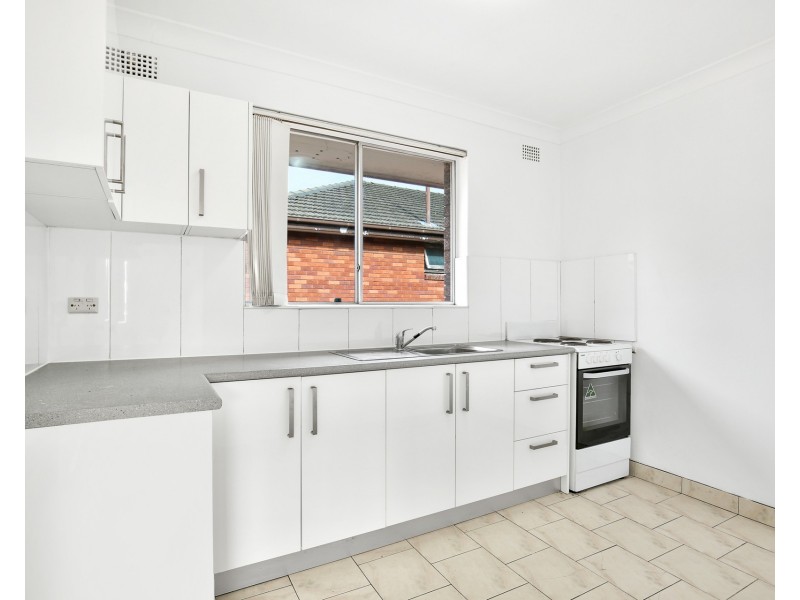 9/14 Willeroo Street, Lakemba NSW 2195