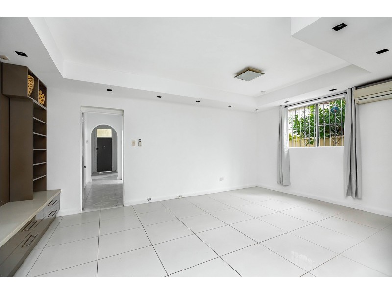 29 Woodland Street, Marrickville NSW 2204