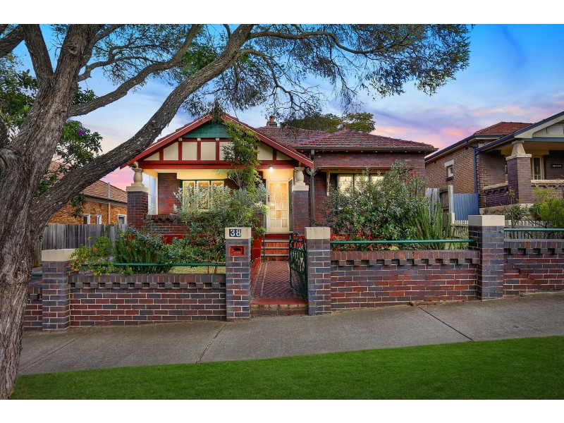 38 Dixson Avenue, Dulwich Hill NSW 2203