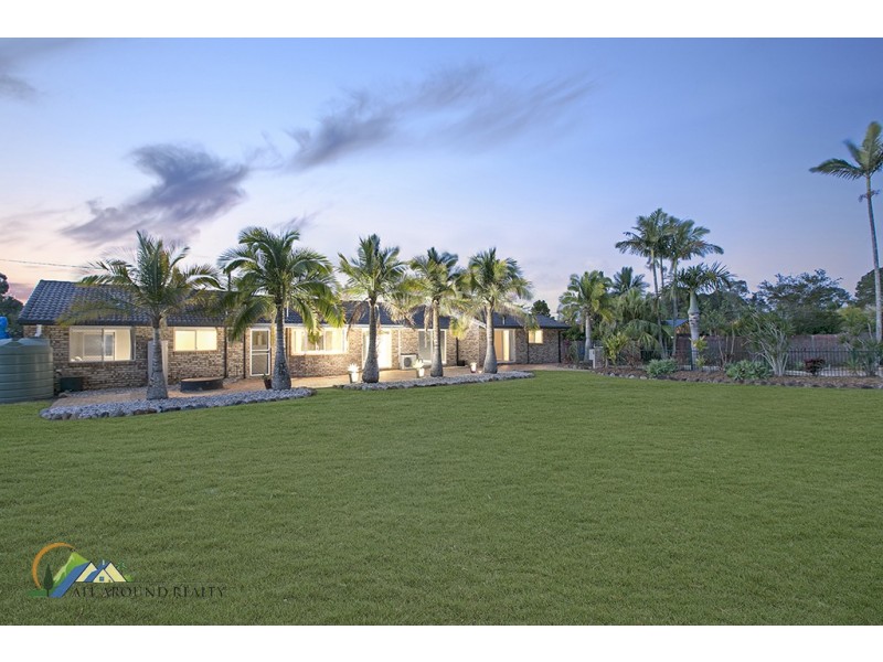 6-8 Taksan Place, Ningi QLD 4511