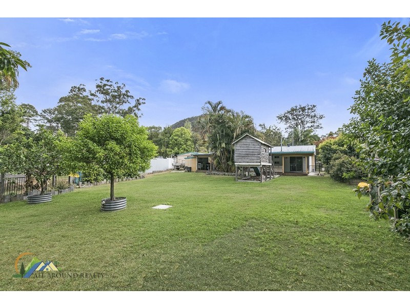 11 Beerburrum Road, Beerburrum QLD 4517