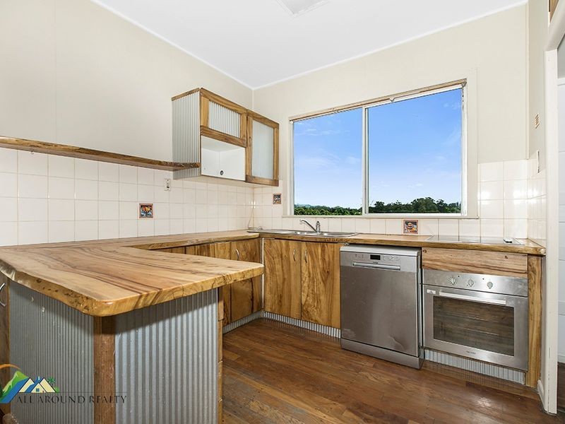 1117 Steve Irwin Way, Glass House Mountains QLD 4518