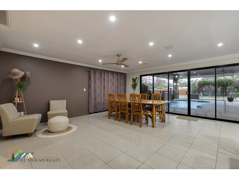 10 Beacon Street, Morayfield QLD 4506