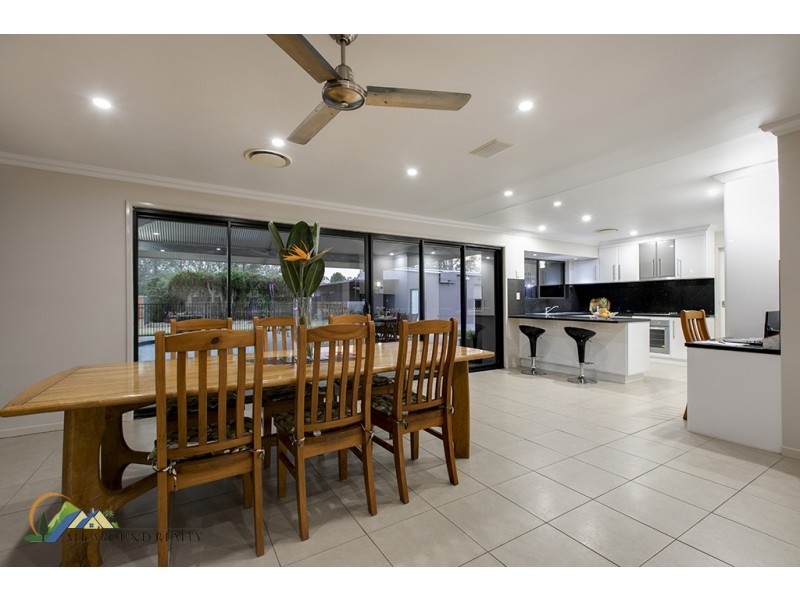 10 Beacon Street, Morayfield QLD 4506