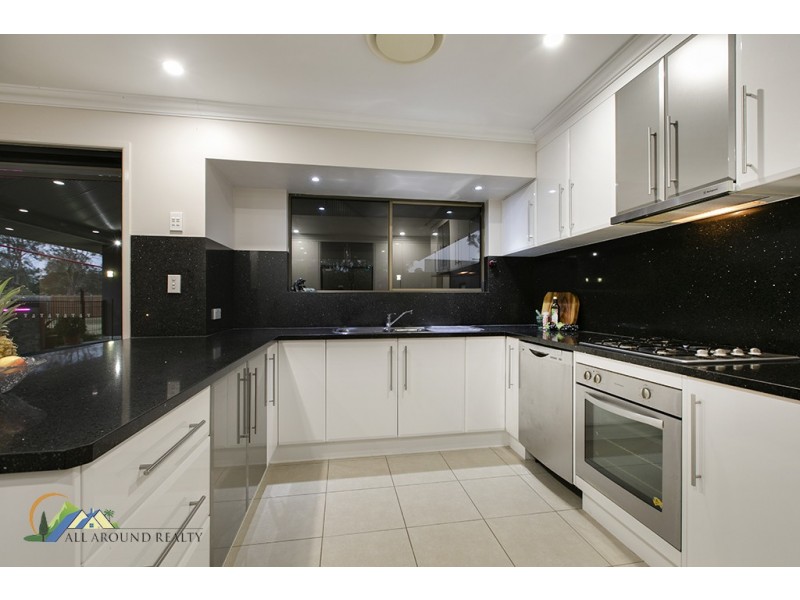 10 Beacon Street, Morayfield QLD 4506