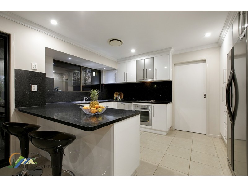 10 Beacon Street, Morayfield QLD 4506