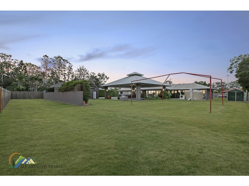 10 Beacon Street, Morayfield QLD 4506