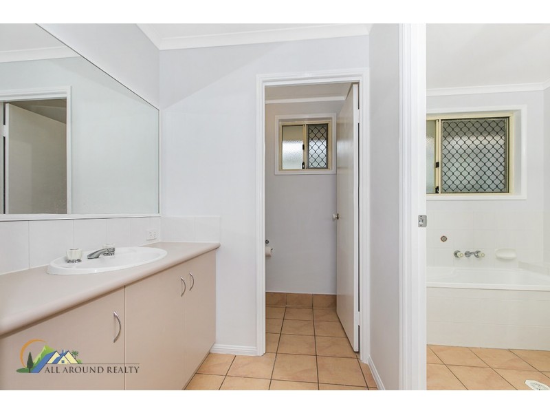 39 Crestridge Crescent, Morayfield QLD 4506