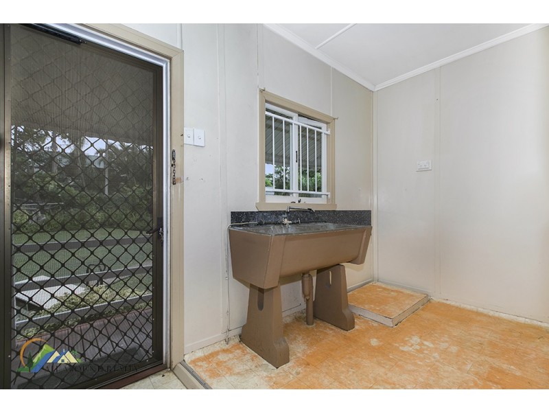 92 Lindwall Street, Upper Mount Gravatt QLD 4122