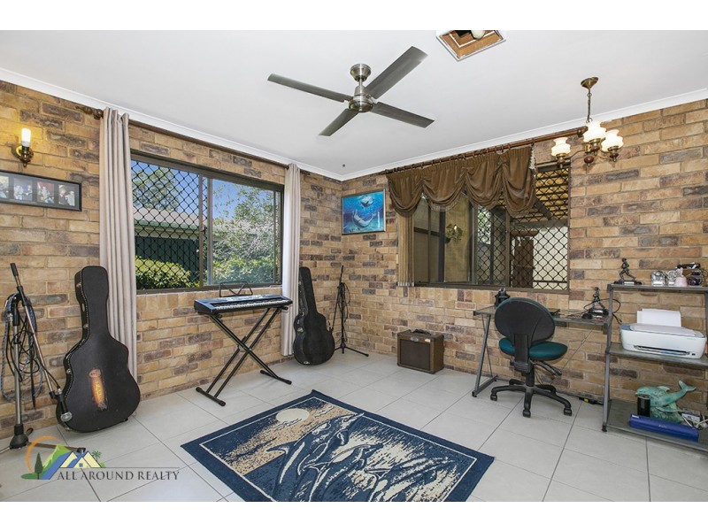 27 Marlene Street, Bellmere QLD 4510