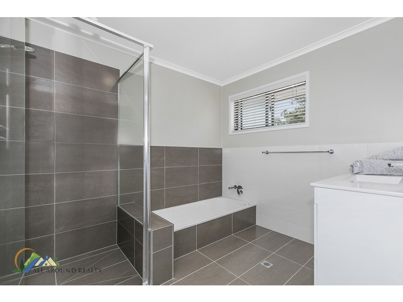 27 Marlene Street, Bellmere QLD 4510