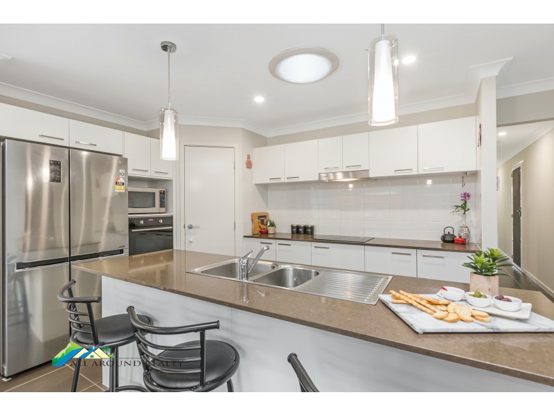 38 Newell Street, Ningi QLD 4511