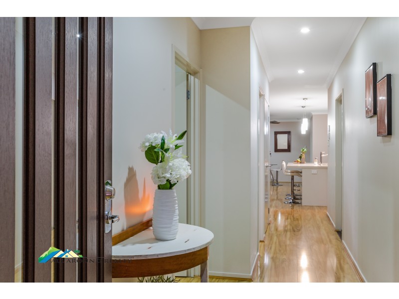 8 Clydebank Court, Bellmere QLD 4510