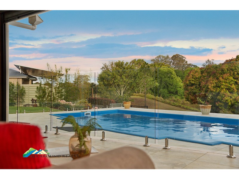 8 Clydebank Court, Bellmere QLD 4510