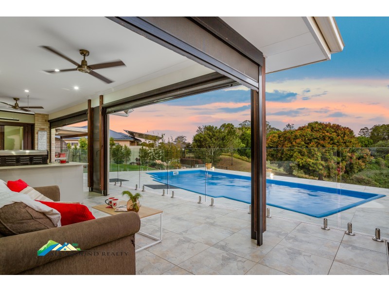 8 Clydebank Court, Bellmere QLD 4510