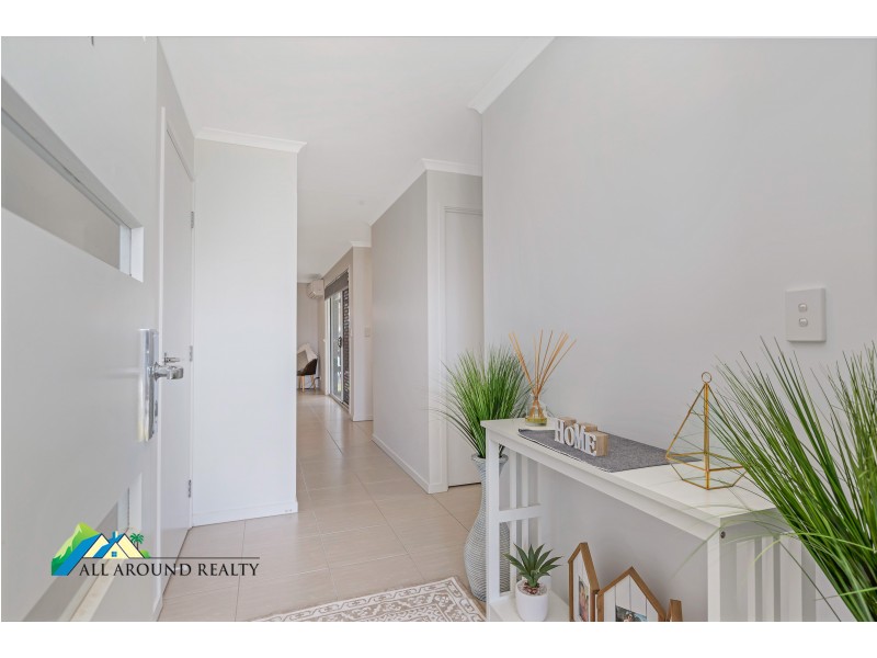 1/18 Proteous Street, Burpengary QLD 4505