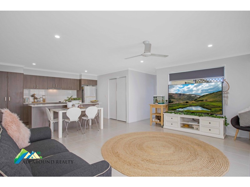 1/18 Proteous Street, Burpengary QLD 4505