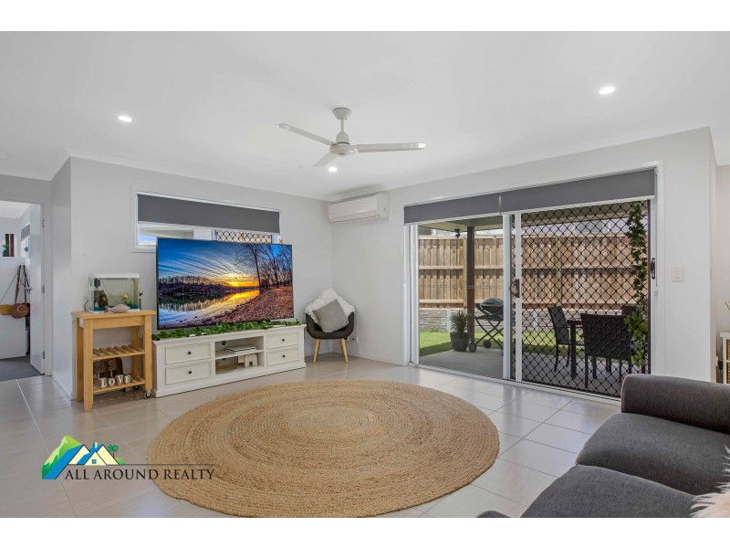 1/18 Proteous Street, Burpengary QLD 4505