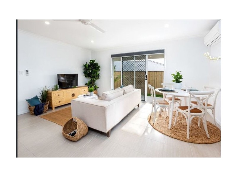 2/18 Proteous Street, Burpengary QLD 4505