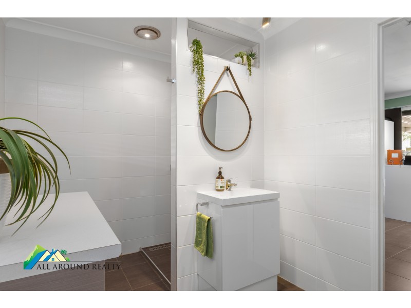 6 Riverina Court, Caboolture South QLD 4510