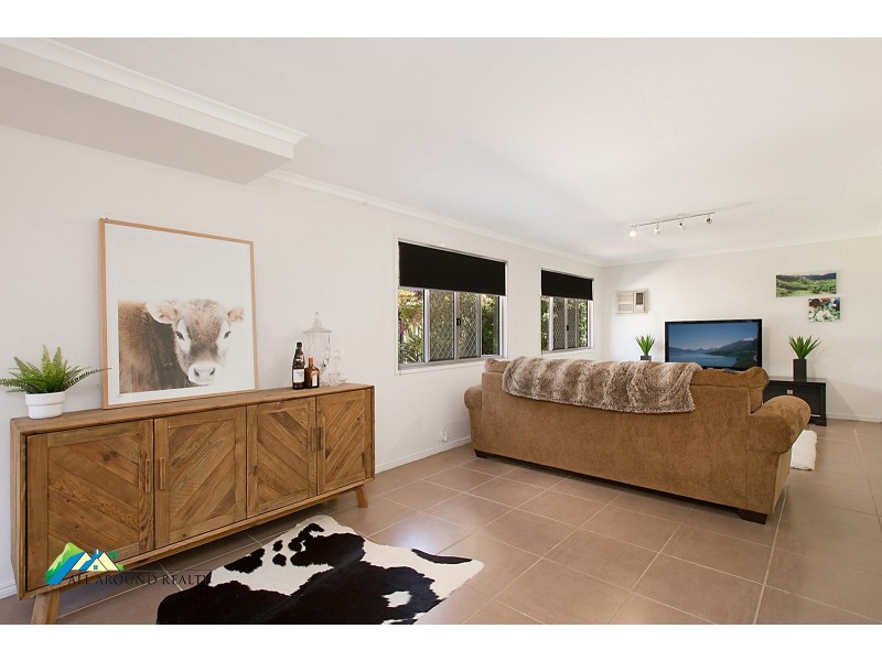 26 Neurum Street, Woodford QLD 4514