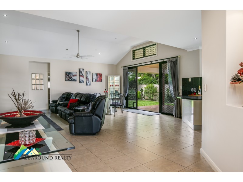 15 Amie Louise Place, Bellmere QLD 4510