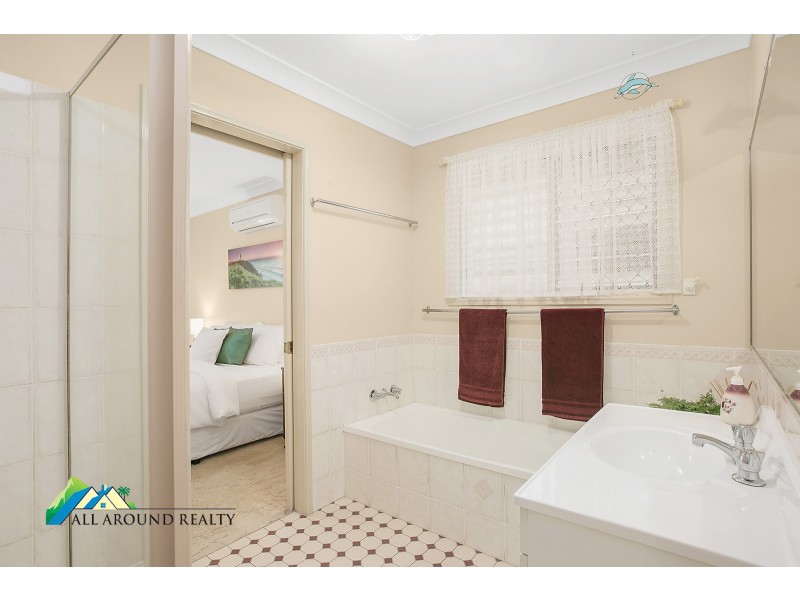 4 Waterlily Place, Caboolture South QLD 4510
