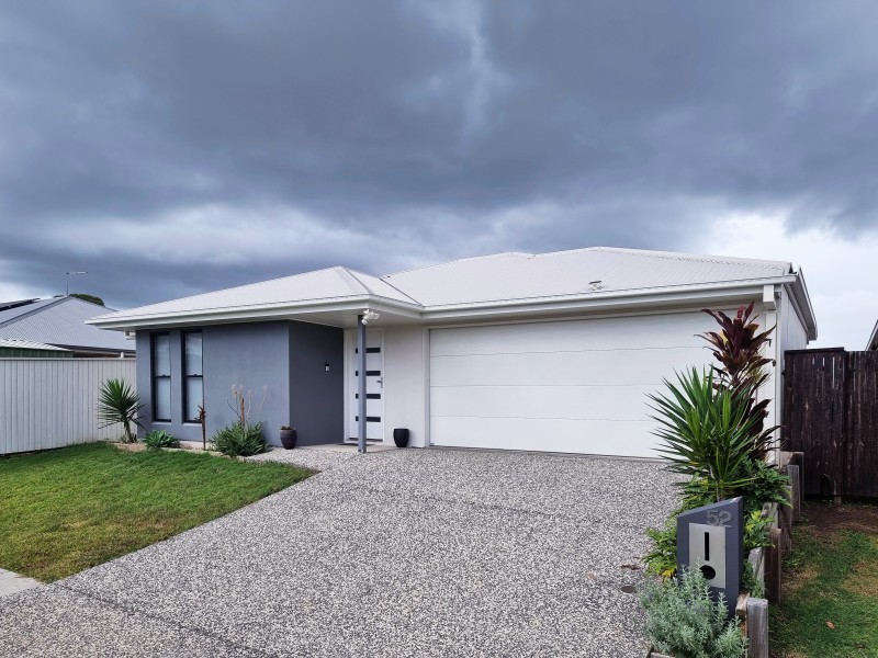 52 Riverparks Way, Upper Caboolture QLD 4510