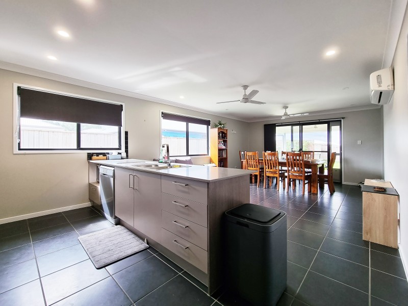 52 Riverparks Way, Upper Caboolture QLD 4510