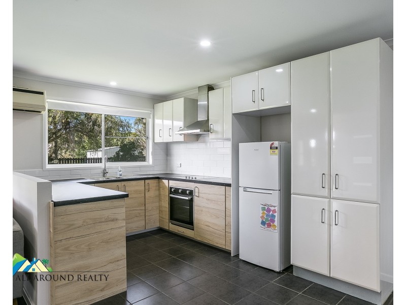 28 Coolgarra Avenue, Bongaree QLD 4507