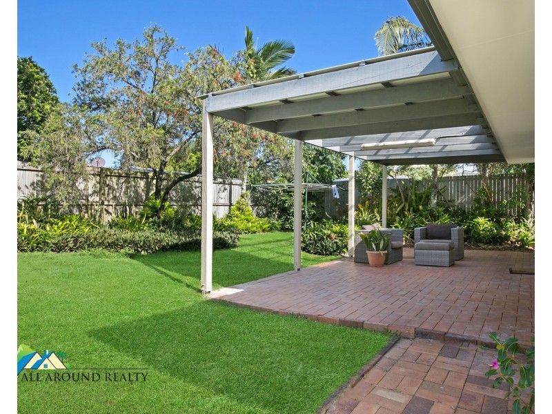 28 Coolgarra Avenue, Bongaree QLD 4507