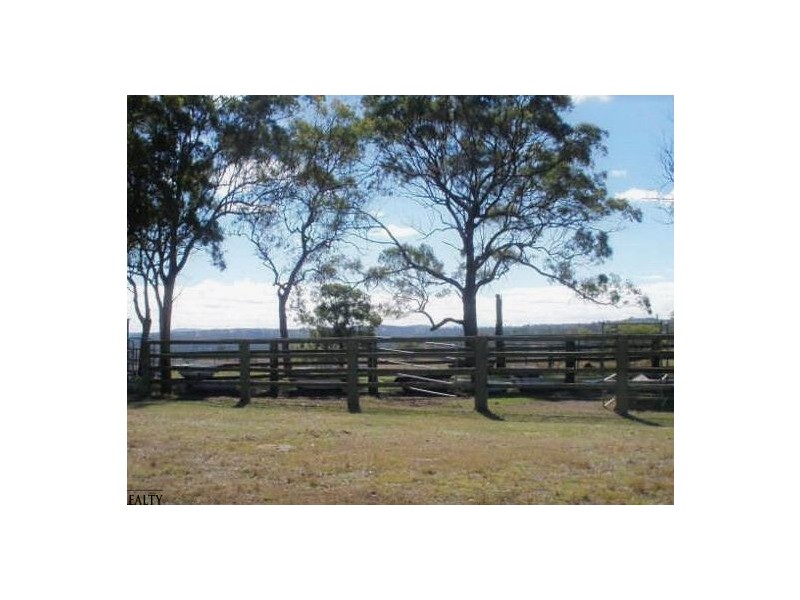 293 Nukku North Road, Blackbutt QLD 4306