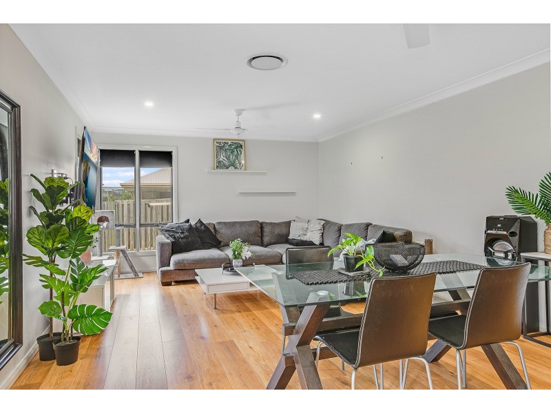 1 Isla Close, Mango Hill QLD 4509