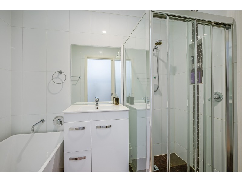 1 Isla Close, Mango Hill QLD 4509