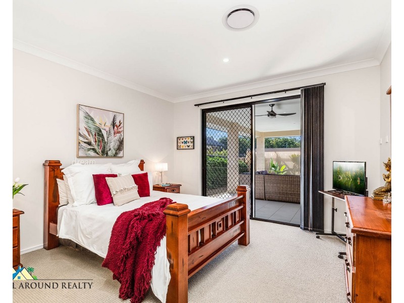 21 Pinnacles Drive, Glass House Mountains QLD 4518