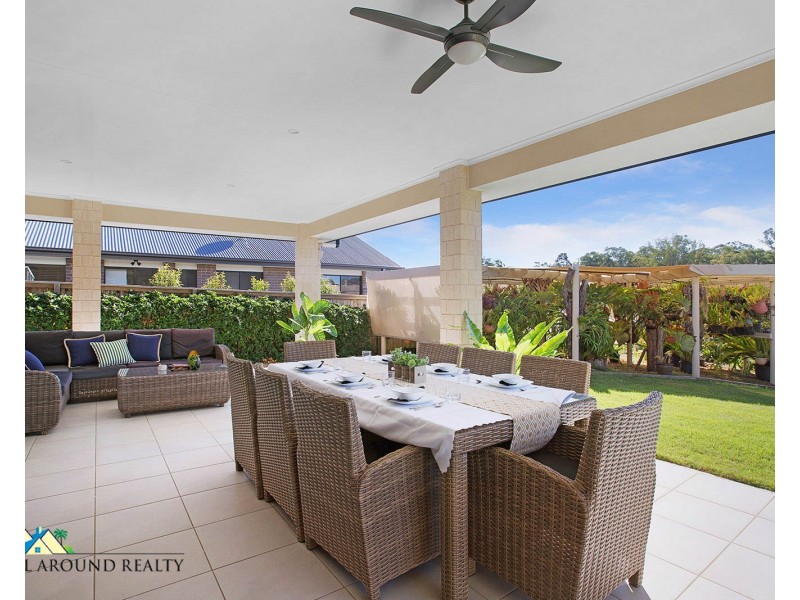 21 Pinnacles Drive, Glass House Mountains QLD 4518