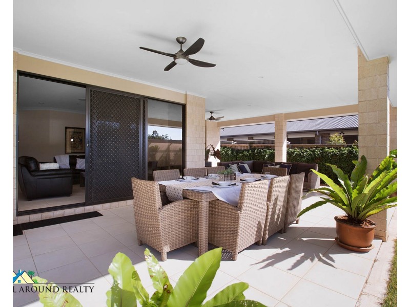 21 Pinnacles Drive, Glass House Mountains QLD 4518