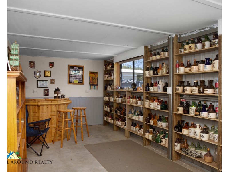 21 Pinnacles Drive, Glass House Mountains QLD 4518