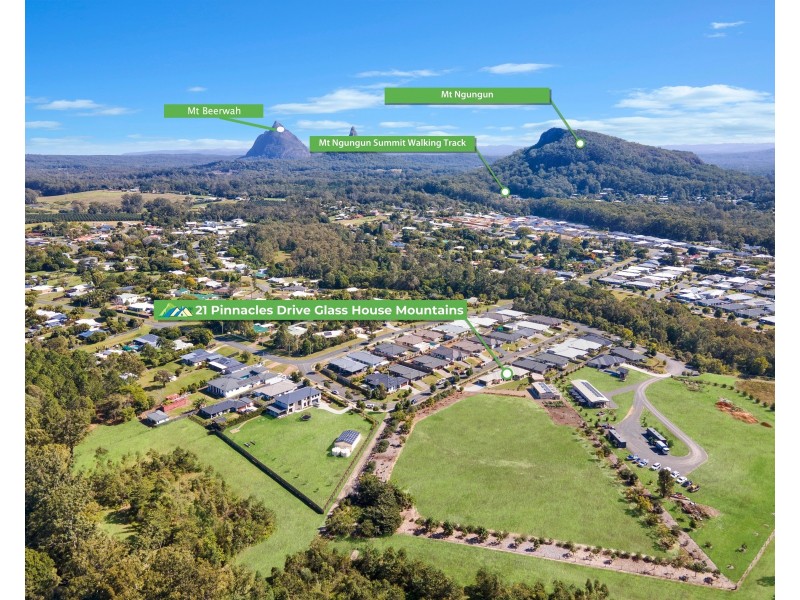 21 Pinnacles Drive, Glass House Mountains QLD 4518
