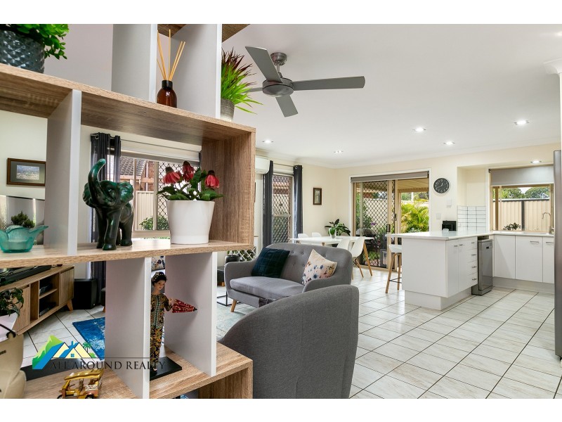 2/140 Bellmere Road, Bellmere QLD 4510