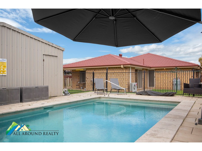 11 Penshurst Street, Caboolture South QLD 4510