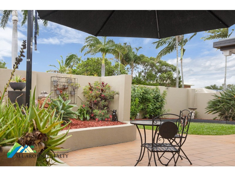 28 Courageous Court, Newport QLD 4020