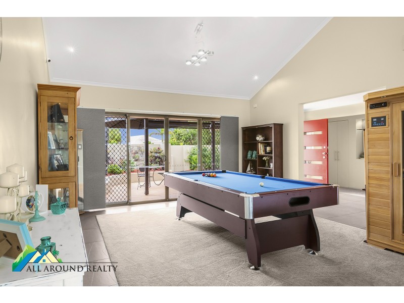 28 Courageous Court, Newport QLD 4020