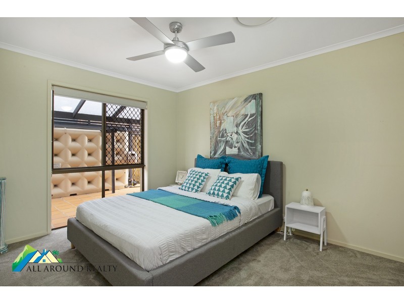 28 Courageous Court, Newport QLD 4020
