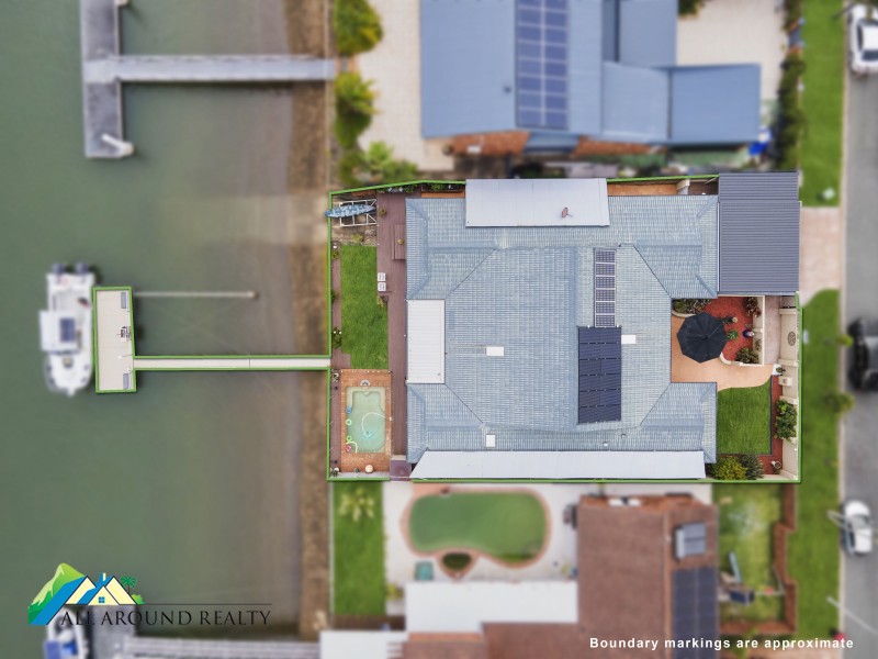 28 Courageous Court, Newport QLD 4020