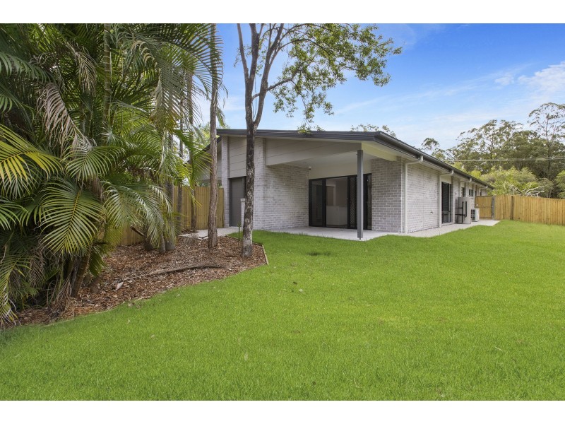 1/4A Leach Avenue, Landsborough QLD 4550