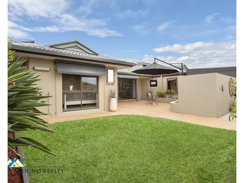 28 Courageous Court, Newport QLD 4020