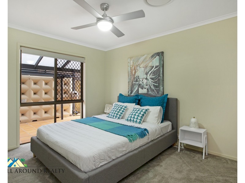 28 Courageous Court, Newport QLD 4020